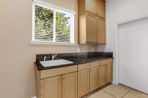 1325 Sunrise Ave, Modesto, CA 95350 photo 14