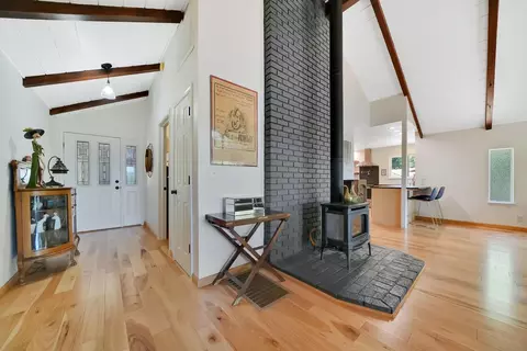 Entry Way - 20445 Wild Pine Dr, Pine Grove, CA 95665 photo 3 of 5