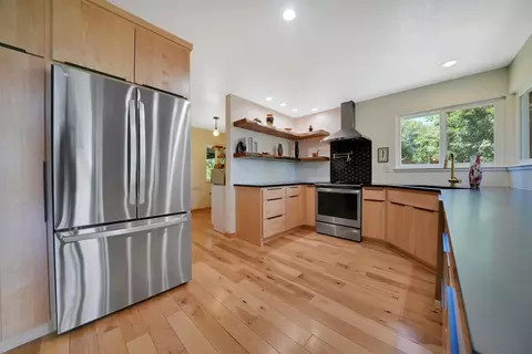 Kitchen - 20445 Wild Pine Dr, Pine Grove, CA 95665 photo 3 of 9
