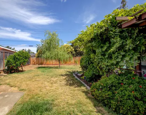 701 W 6th St, Gilroy, CA 95020 photo 27
