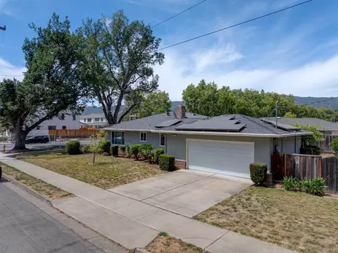 701 W 6th St, Gilroy, CA 95020 photo 33