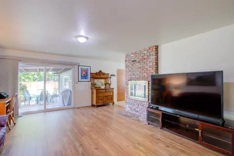 701 W 6th St, Gilroy, CA 95020 photo 10