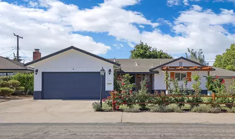 542 Sturla St, Lodi, CA 95240 photo 1