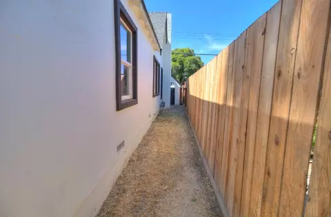 Exterior - 154 E Coolidge Ave, Modesto, CA 95350 photo 3 of 7