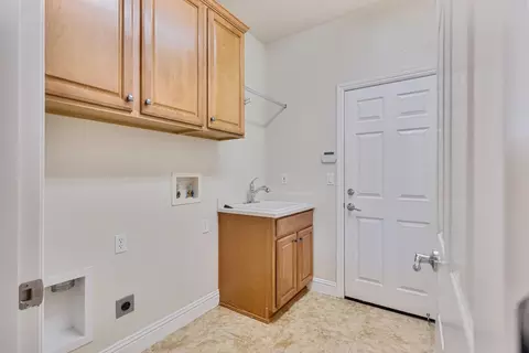 2216 Bellchase Dr, Manteca, CA 95336 photo 21