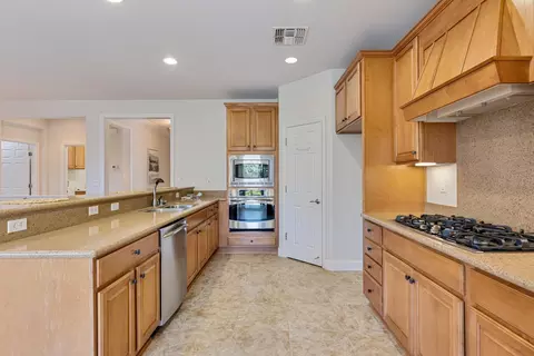 2216 Bellchase Dr, Manteca, CA 95336 photo 14