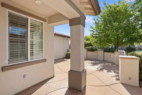 2375 Pepper Tree Ln, Manteca, CA 95336 photo 8