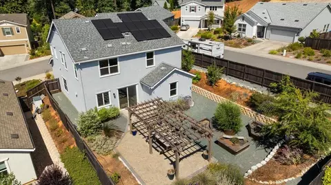 127 Berriman Loop, Grass Valley, CA 95949 photo 4
