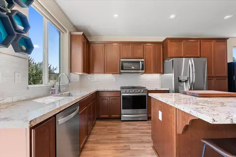 127 Berriman Loop, Grass Valley, CA 95949 photo 11