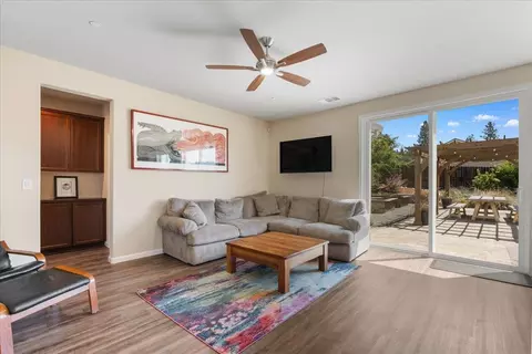 127 Berriman Loop, Grass Valley, CA 95949 photo 15