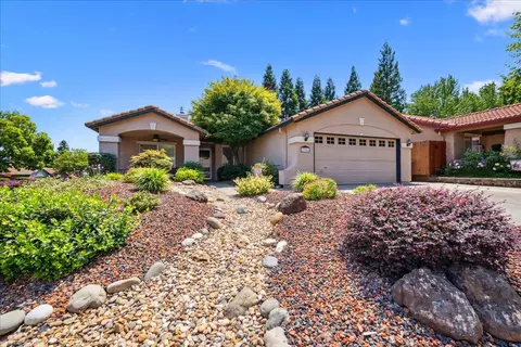 2301 Stefanie Ct, Rocklin, CA 95765