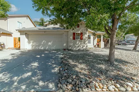 1011 Sparrow Hawk Ln, Patterson, CA 95363 photo 1