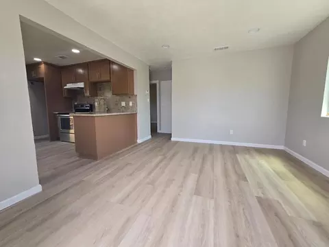 Living - 1004 Middlecoff Ave, Modesto, CA 95351 photo 1 of 4