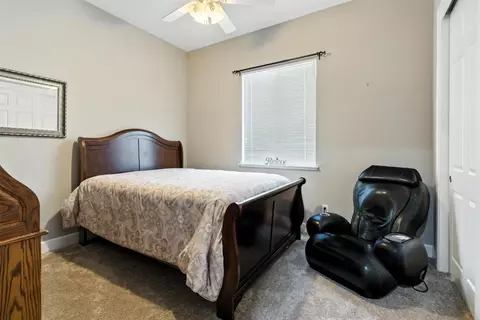 Bedroom - 2254 Maple Hollow Ln, Manteca, CA 95336 photo 1 of 3