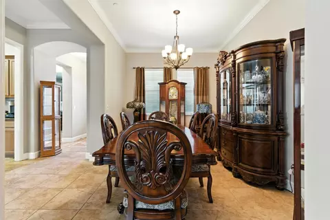 Dining - 2254 Maple Hollow Ln, Manteca, CA 95336 photo 2 of 2
