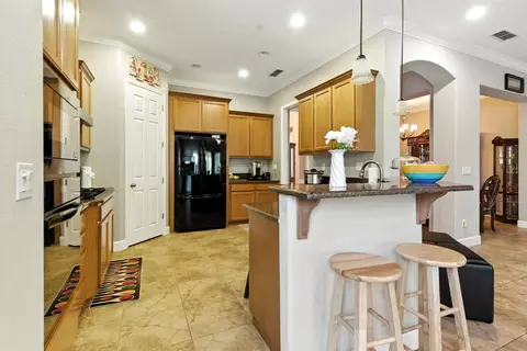 Kitchen - 2254 Maple Hollow Ln, Manteca, CA 95336 photo 1 of 5