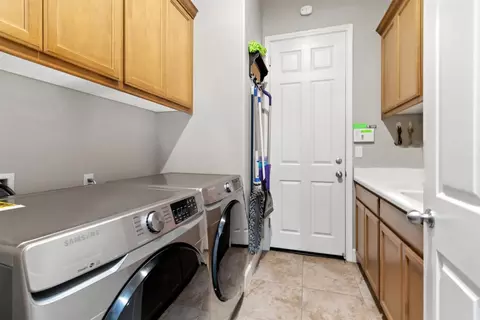 Other - 2254 Maple Hollow Ln, Manteca, CA 95336 photo 6 of 8