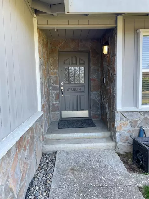 3724 Windwood Pl, Modesto, CA 95355 photo 2