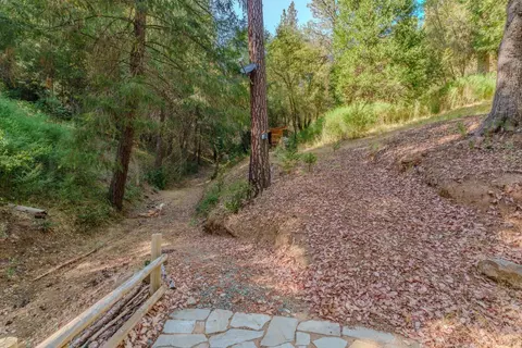 Exterior - 19717 Sutter Creek Rd, Sutter Creek, CA 95685 photo 16 of 23