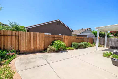 2040 Spring Valley Dr, Turlock, CA 95382 photo 25