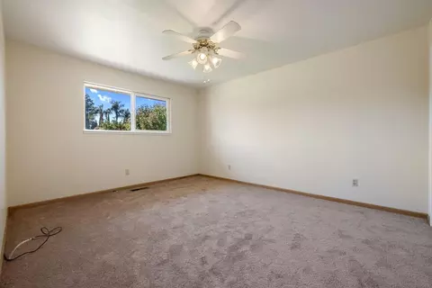 900 Meadowood Dr, Modesto, CA 95355 photo 17