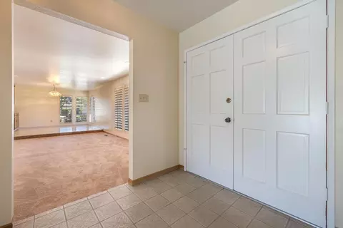 900 Meadowood Dr, Modesto, CA 95355 photo 3