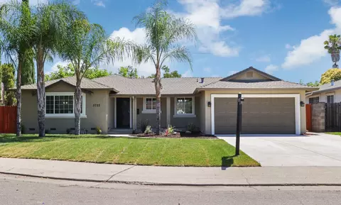 5722 Doncaster Way, Stockton, CA 95207