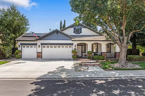 Exterior - 4204 Passages Ln, Modesto, CA 95356 photo 4 of 10