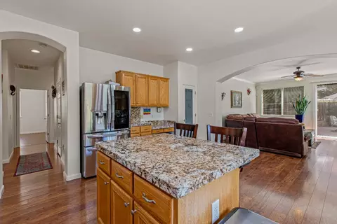 Kitchen - 4204 Passages Ln, Modesto, CA 95356 photo 4 of 4