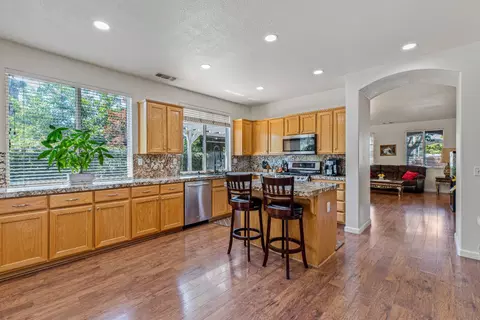 Kitchen - 4204 Passages Ln, Modesto, CA 95356 photo 1 of 4