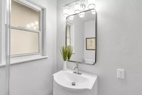 525 Gerard Dr, Lodi, CA 95242 photo 18