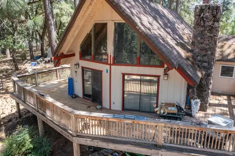 4450 Edgewater Dr, Greenwood, CA 95635