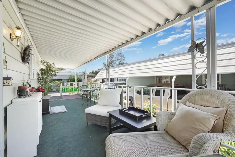 Exterior - 130 Camino Real Dr, Lodi, CA 95240 photo 3 of 10