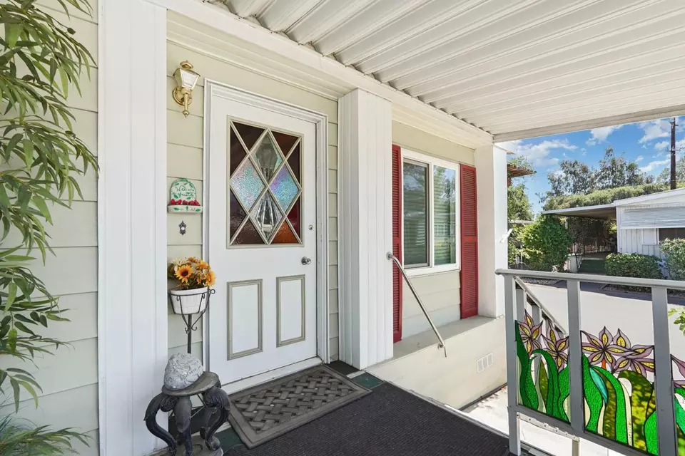 Exterior - 130 Camino Real Dr, Lodi, CA 95240 photo 4 of 10