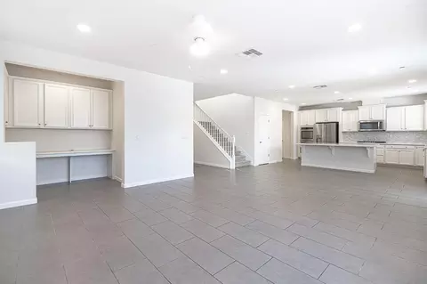 2355 Azevedo Ave, Manteca, CA 95337 photo 16