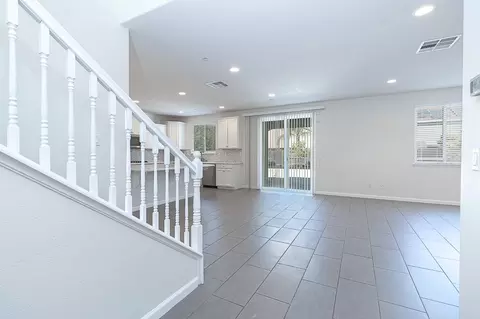 2355 Azevedo Ave, Manteca, CA 95337 photo 8