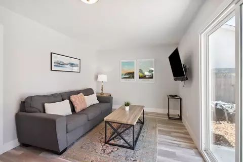Living - 1629 Pacific Dr, Davis, CA 95616 photo 2 of 2