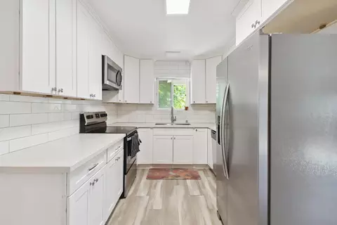 Kitchen - 1629 Pacific Dr, Davis, CA 95616 photo 1 of 4