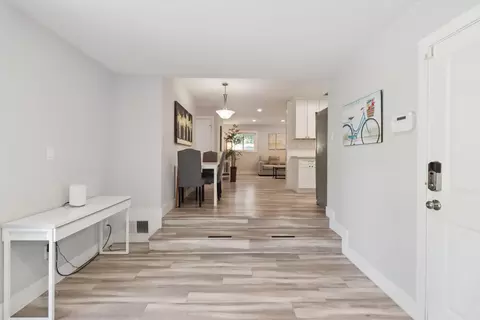 Entry Way - 1629 Pacific Dr, Davis, CA 95616 photo 1 of 3