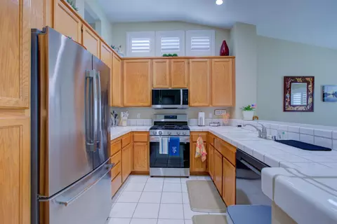 Kitchen - 4925 Wild Rose Dr, Salida, CA 95368 photo 2 of 6