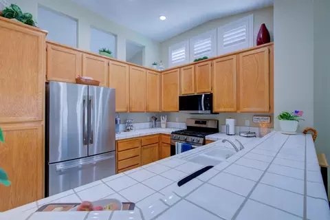 Kitchen - 4925 Wild Rose Dr, Salida, CA 95368 photo 3 of 6
