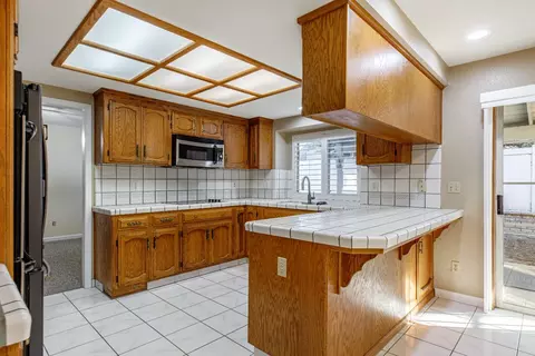 2408 Van Valin Pl, Modesto, CA 95356 photo 6