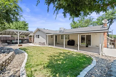 Exterior - 608 Nome Ave, Modesto, CA 95350 photo 3 of 5