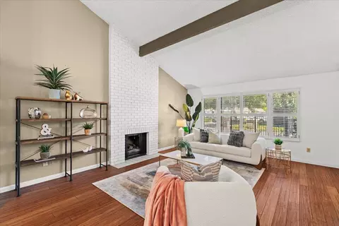 10 W Lancaster, Stockton, CA 95207