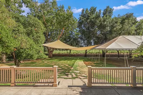 Exterior - 19877 N Davis Rd, Lodi, CA 95242 photo 5 of 5
