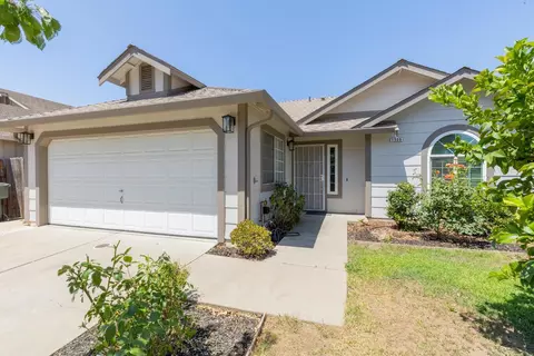 Exterior - 1509 Prospect Ln, Modesto, CA 95355 photo 2 of 3