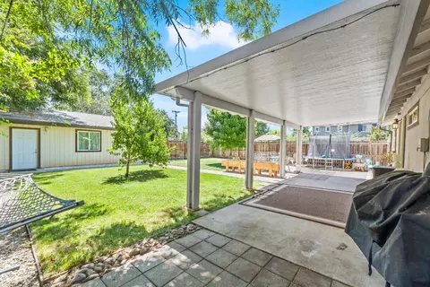 Exterior - 107 E St, Lincoln, CA 95648 photo 3 of 6