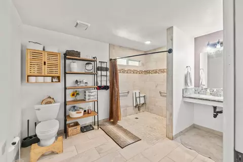 Bath - 107 E St, Lincoln, CA 95648 photo 1 of 2