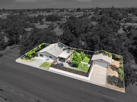 View/Area - 107 E St, Lincoln, CA 95648 photo 1 of 2