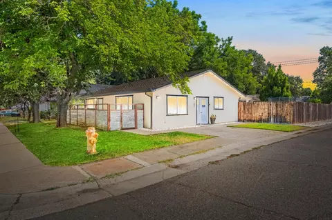 107 E St, Lincoln, CA 95648 photo 1